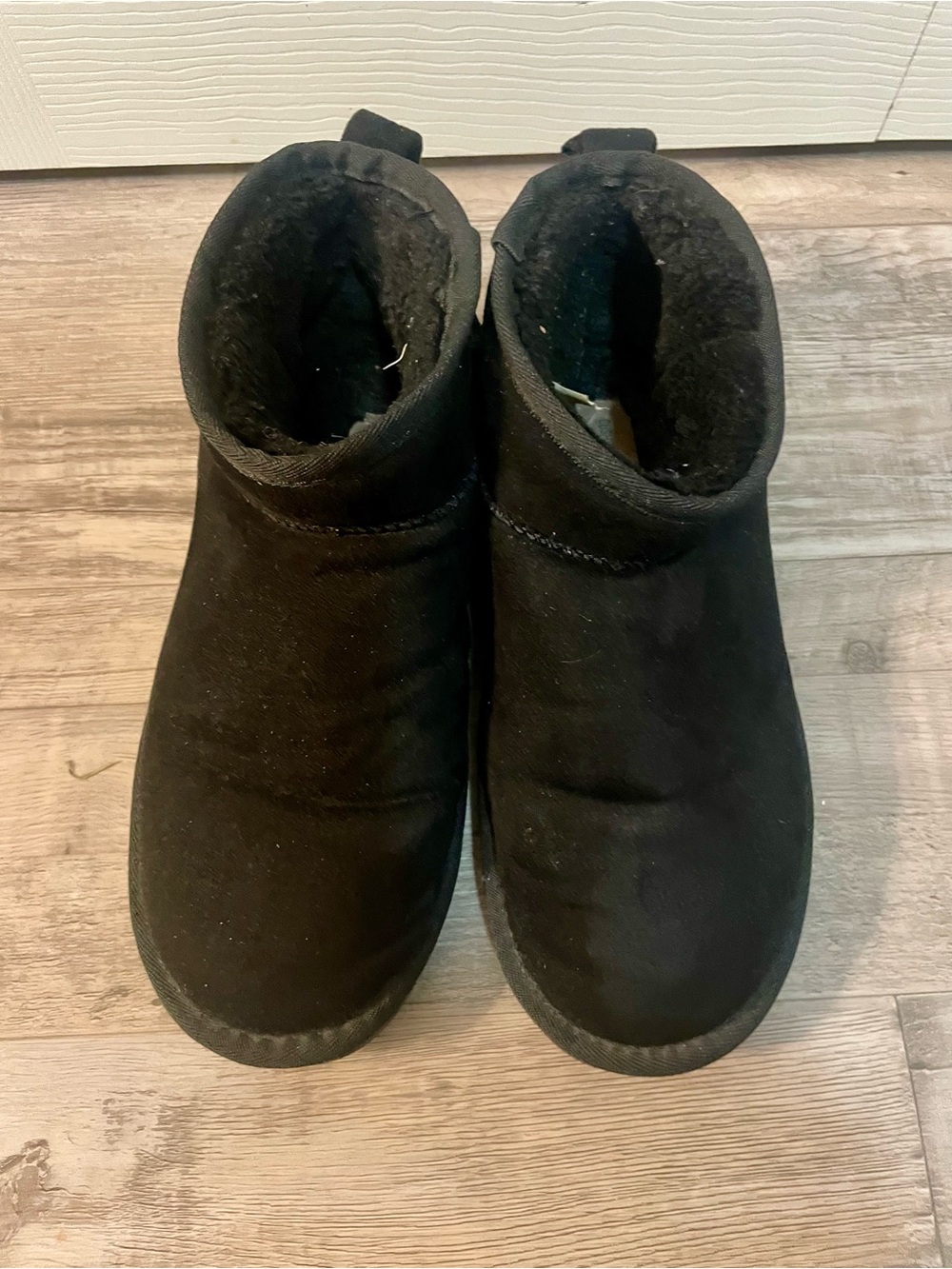 Women's Black Winter Ankle Boots - Cozy Fleece Lined